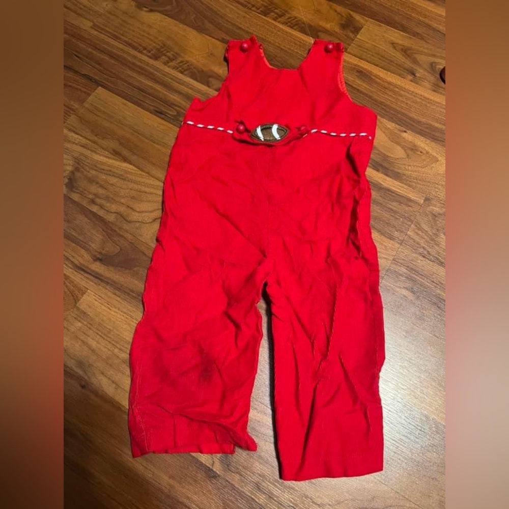 Red Corduroy size 3T
Funtasia Too